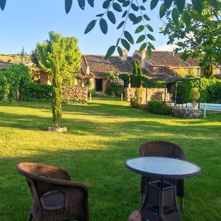 Spacious With Pool In Вилла Доминго-Гарсия